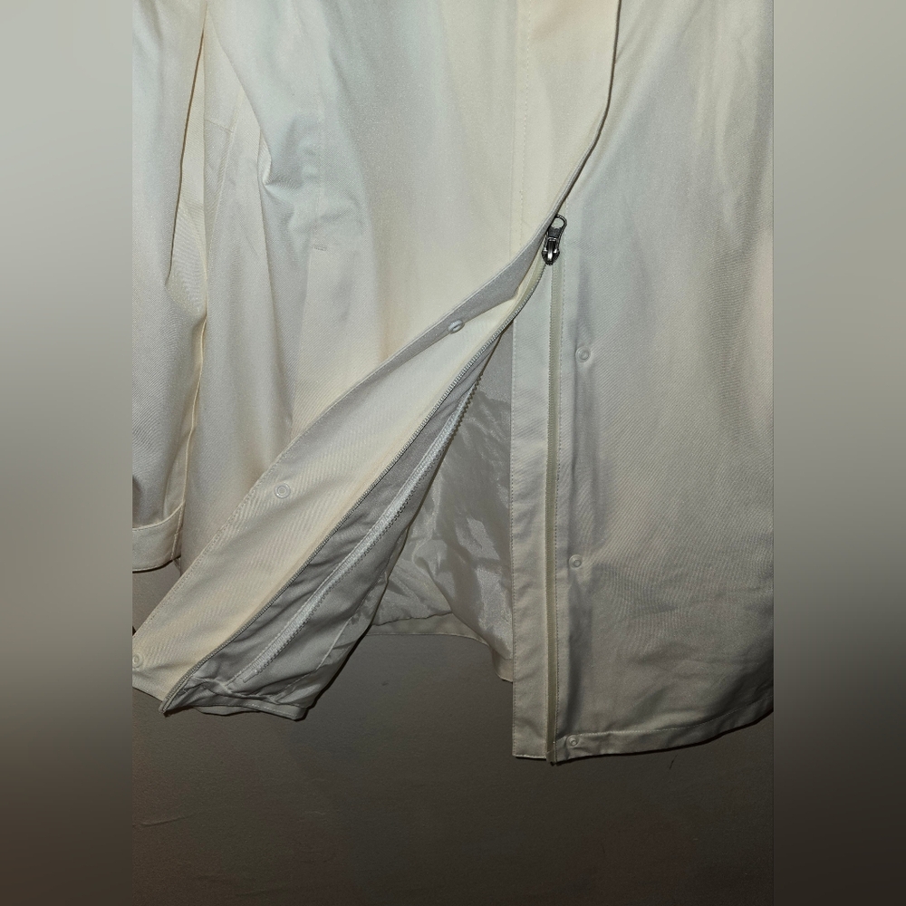 Swiss Tech Rain Jacket - Picture 7 of 14